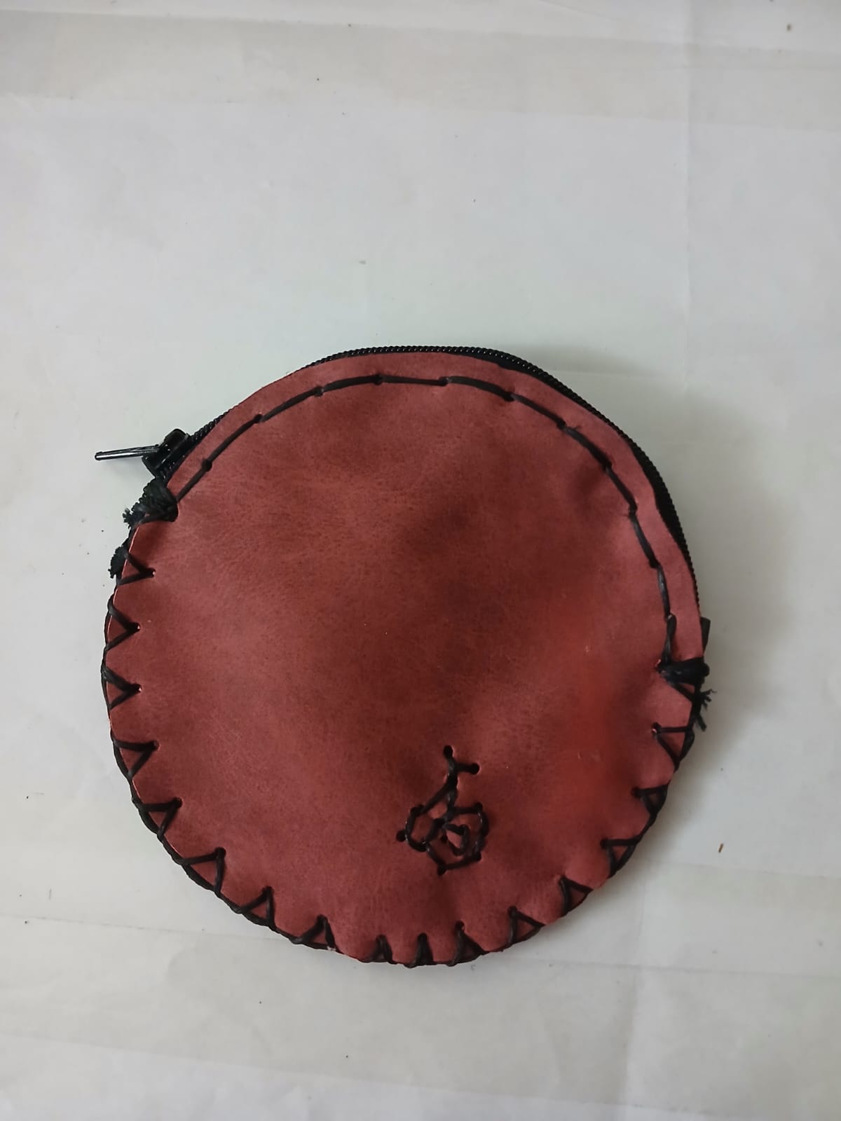 Monedero redondo Granate