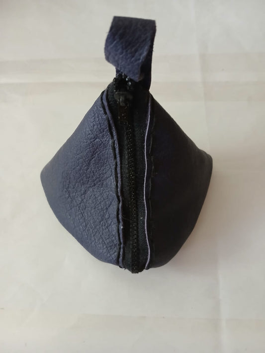 Bolsita triangular Morada